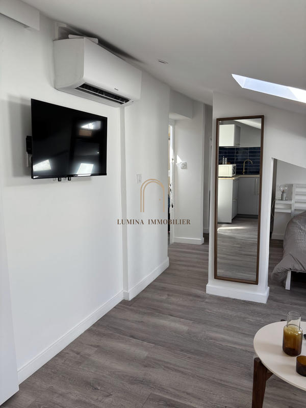 Appartement - 9 m² - 1 pièce