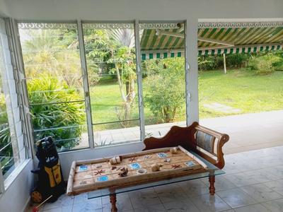 Maison - 144 m² - 4 pièces