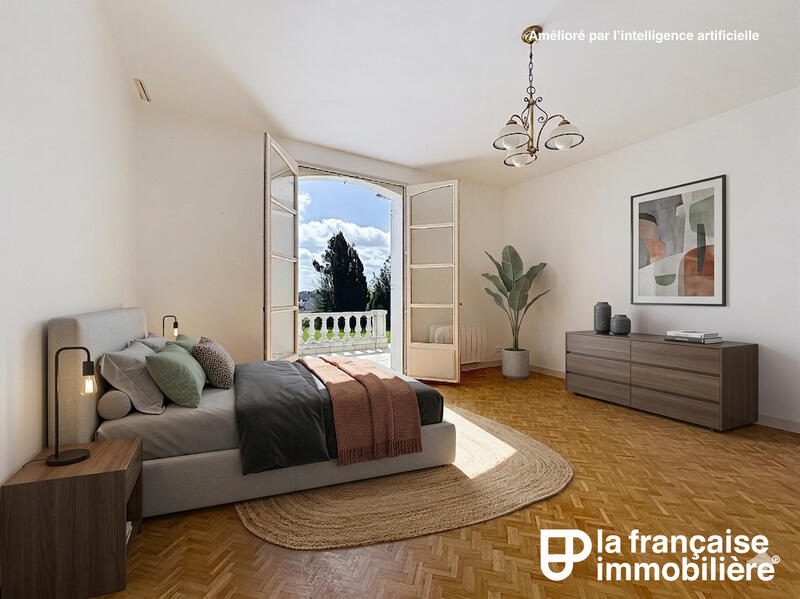 Maison - 182 m² - 6 pièces