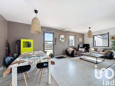 Maison - 104 m² - 5 pièces