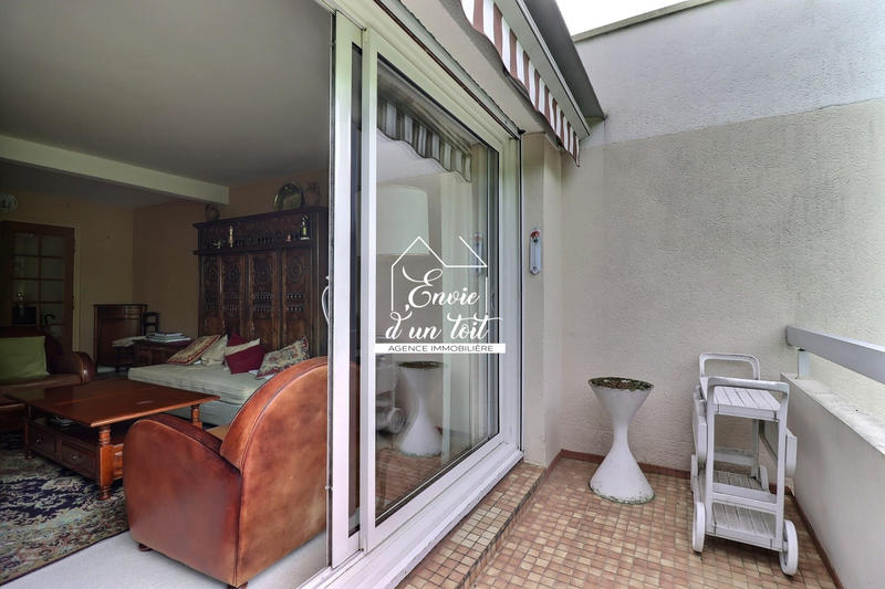 Appartement - 100 m² - 4 pièces