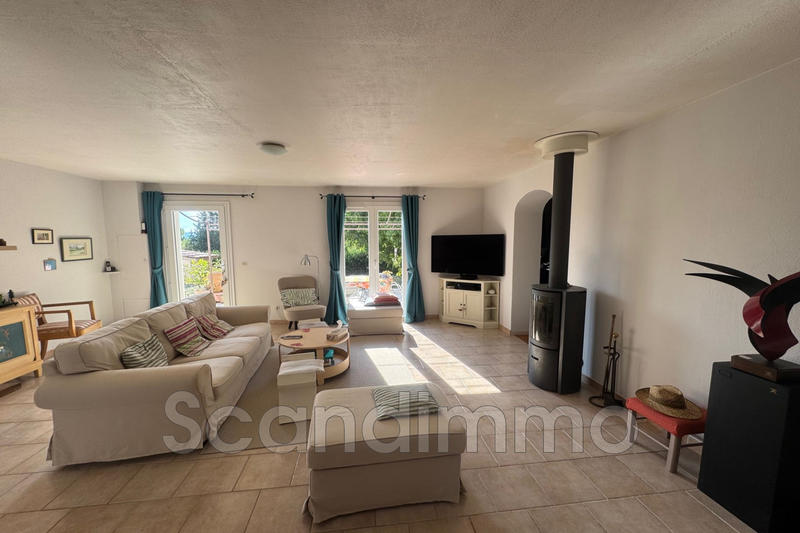 Maison - 148 m² - 4 pièces