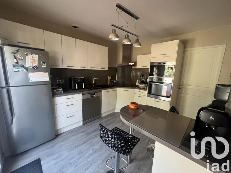 Maison - 97 m² - 6 pièces