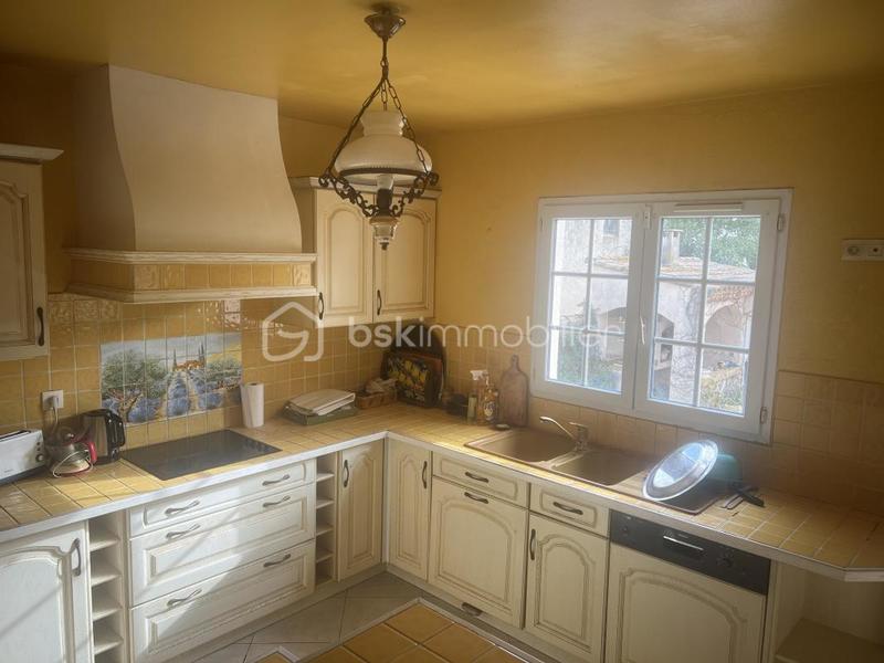 Maison traditionnelle - 136 m² - 6 pièces