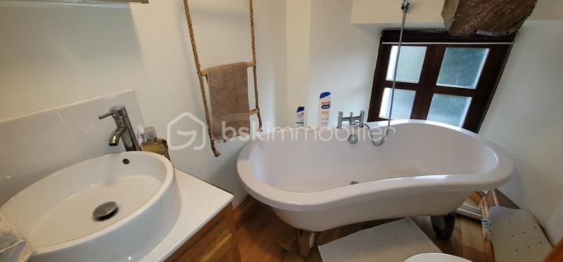 Maison - 172 m² - 8 pièces