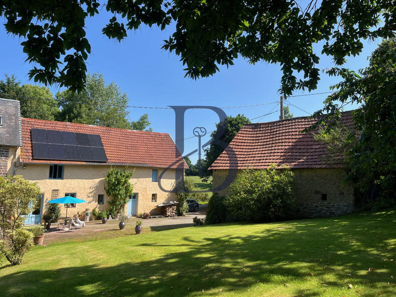 Maison ancienne - 130 m² - 6 pièces