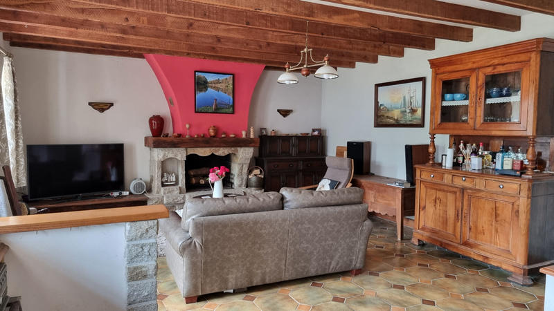 Maison - 156 m² - 9 pièces