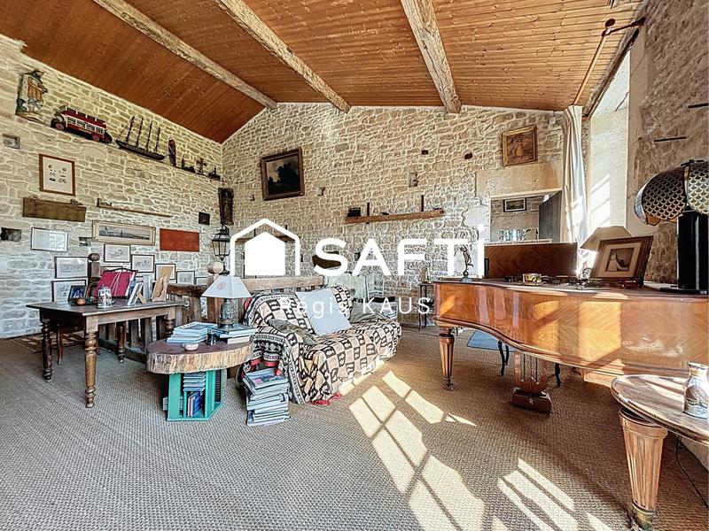 Maison de maîtres - 530 m² - 14 pièces