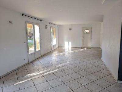 Maison - 142 m² - 5 pièces