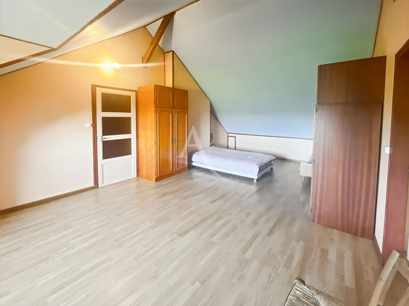 Maison - 157 m² - 5 pièces