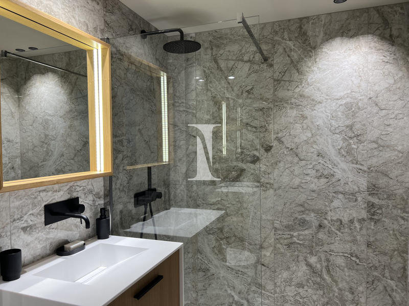 Appartement - 90 m² - 3 pièces