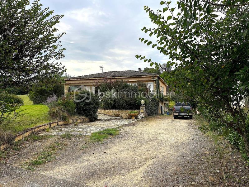 Villa - 139 m² - 5 pièces