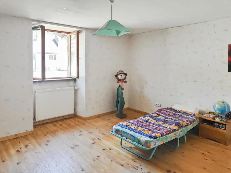 Maison - 500 m² - 9 pièces