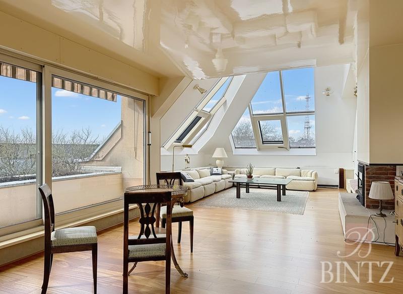 Appartement - 187 m² - 5 pièces