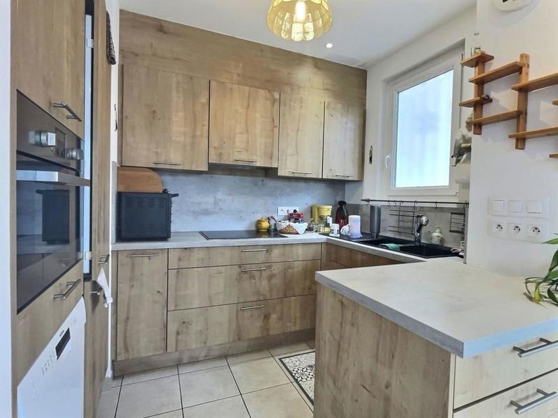 Maison - 135 m² - 7 pièces