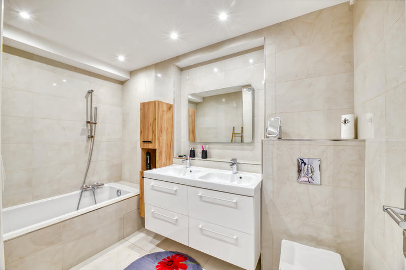 Appartement - 81 m² - 3 pièces