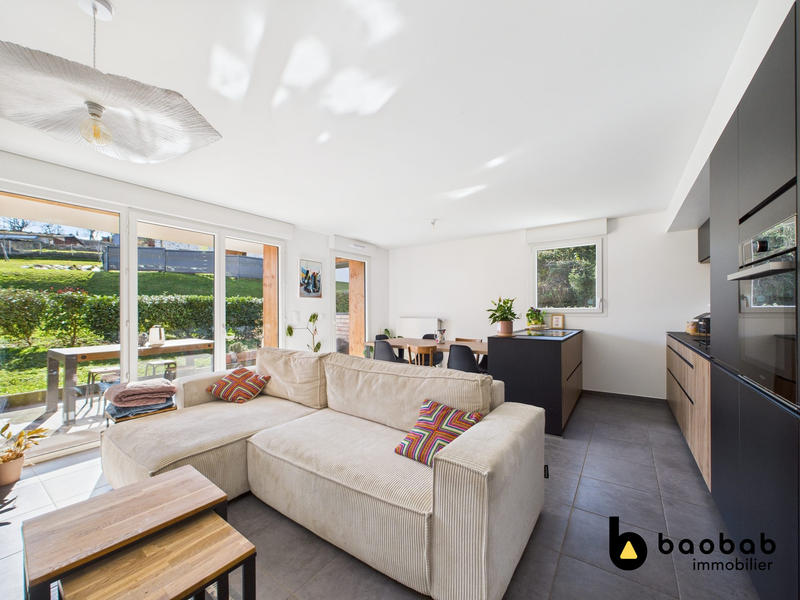 Appartement - 65 m² - 3 pièces