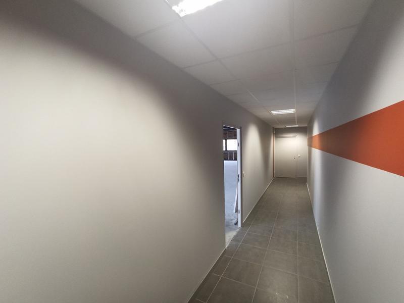 Local commercial - 179 m²