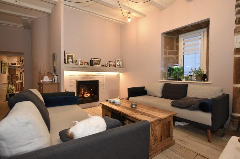 Maison ancienne - 204 m² - 7 pièces