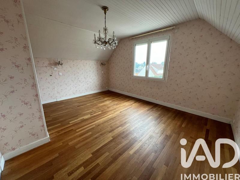 Maison - 111 m² - 6 pièces