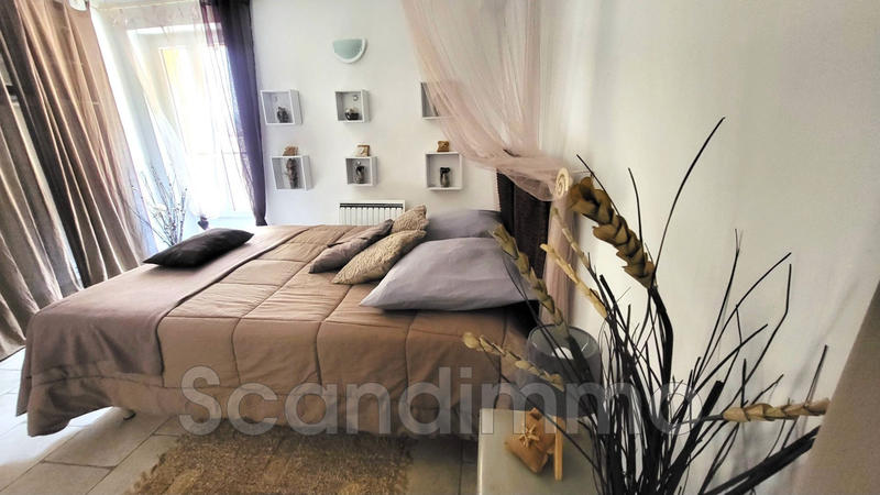 Maison de village - 90 m² - 5 pièces