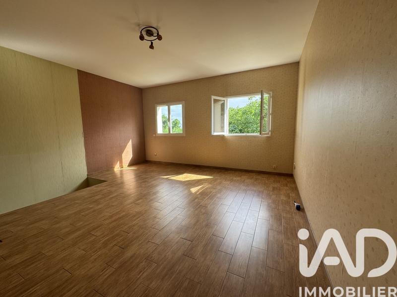 Maison - 226 m² - 6 pièces