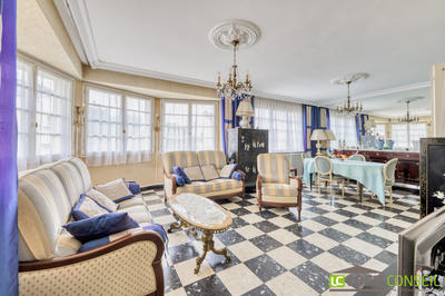 Maison - 111 m² - 6 pièces