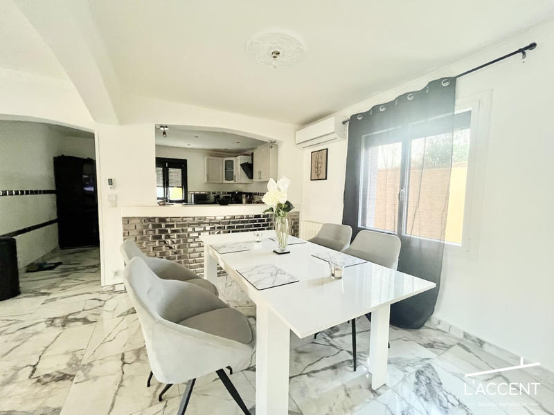 Maison - 183 m² - 6 pièces