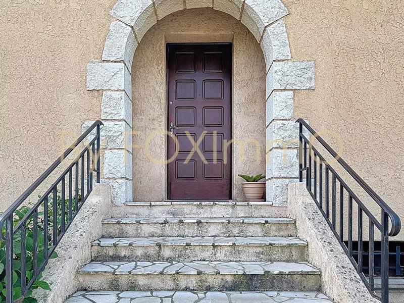 Maison - 144 m² - 6 pièces