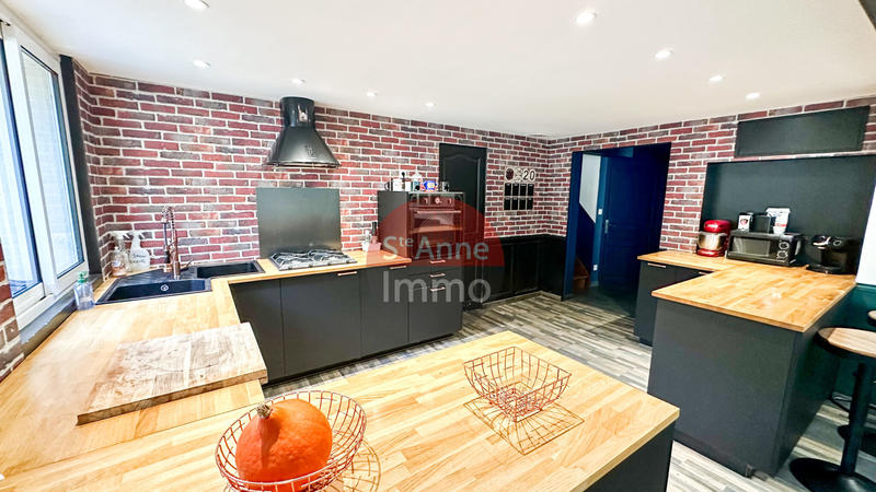 Maison - 150 m² - 7 pièces