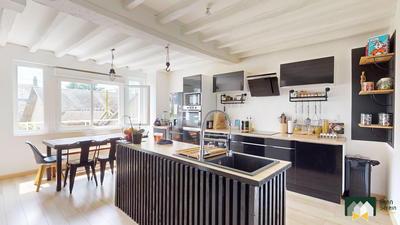 Maison ancienne - 122 m² - 5 pièces