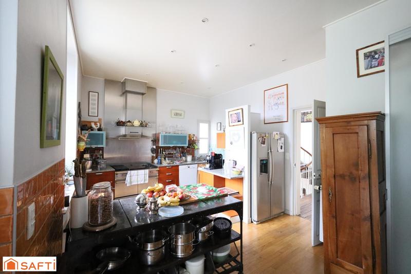 Maison de maîtres - 430 m² - 17 pièces