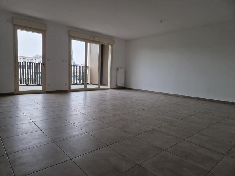 Appartement - 90 m² - 4 pièces