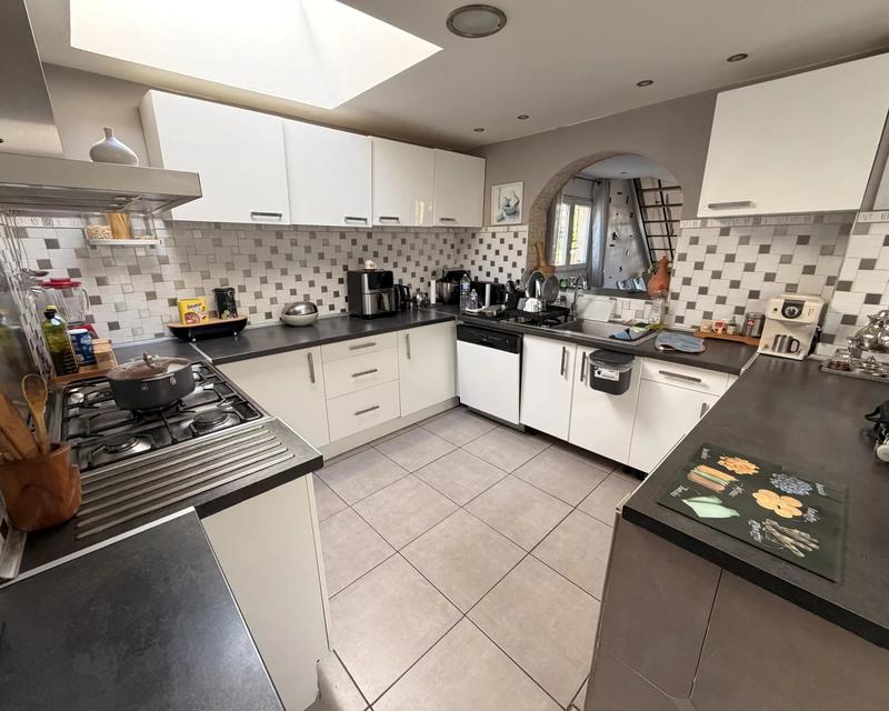 Maison - 107 m² - 4 pièces