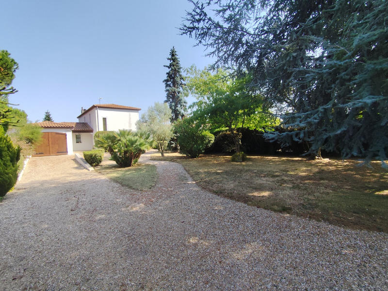 Maison - 153 m² - 6 pièces