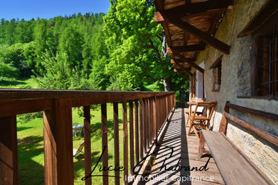 Maison - 127 m² - 10 pièces