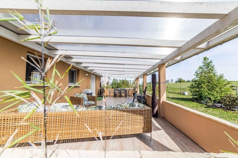 Maison - 106 m² - 5 pièces