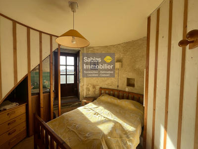 Maison - 97 m² - 6 pièces