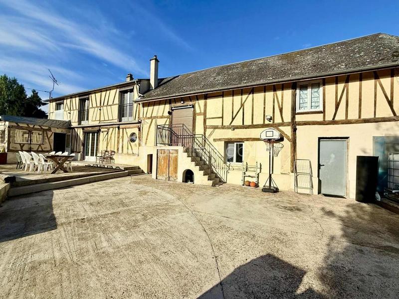 Maison - 147 m² - 7 pièces