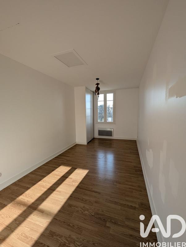 Maison - 283 m² - 9 pièces