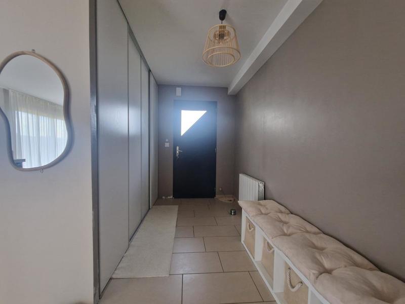 Maison - 200 m² - 8 pièces