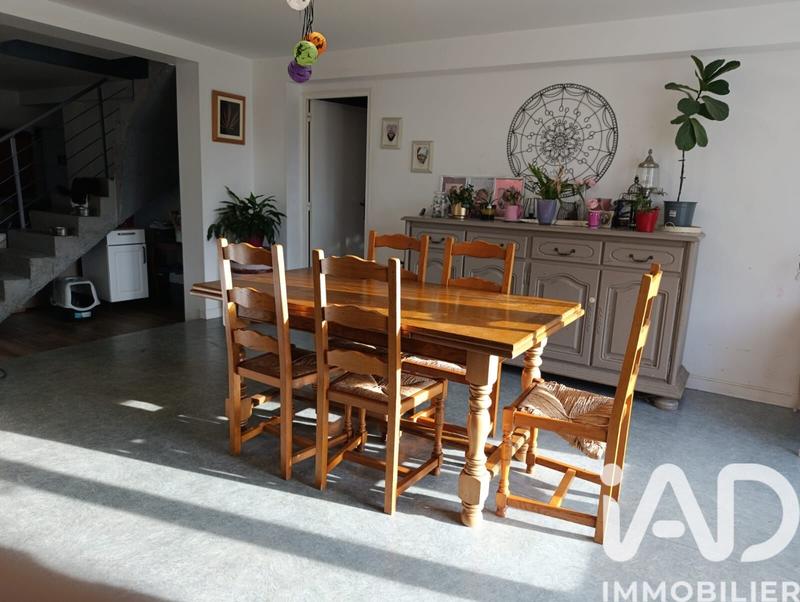 Maison - 179 m² - 5 pièces