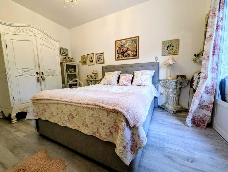 Propriété - 170 m² - 5 pièces