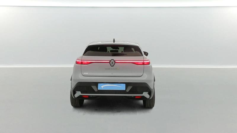 Renault Mégane Ev60 220 ch super charge Iconic 5p