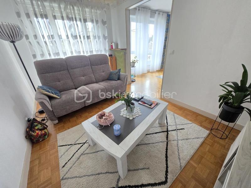 Appartement - 79 m² - 4 pièces