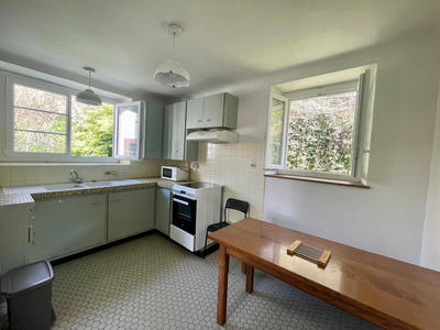 Maison - 162 m² - 6 pièces