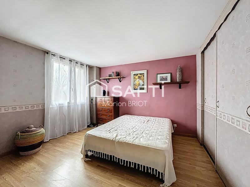 Maison - 98 m² - 5 pièces