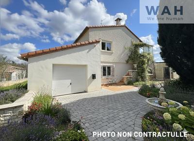 Maison - 276 m² - 8 pièces