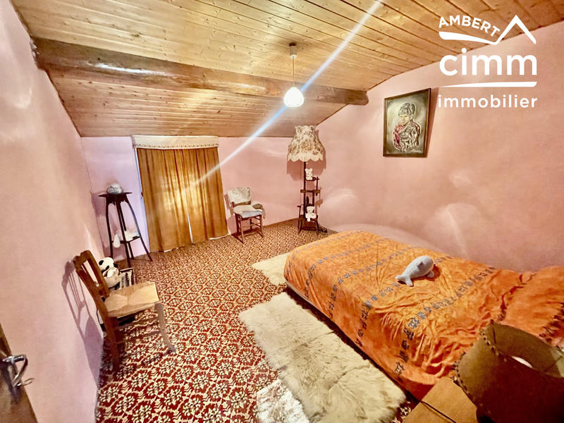 Maison - 143 m² - 7 pièces