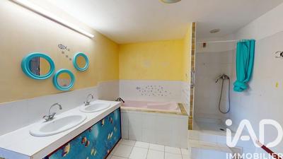 Maison - 124 m² - 3 pièces